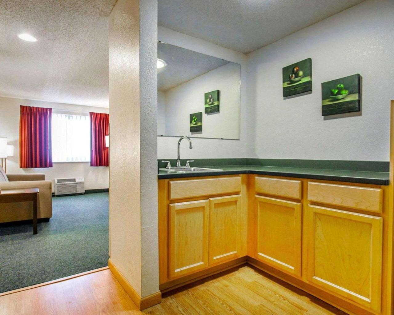 Quality Inn & Suites Springfield Luaran gambar